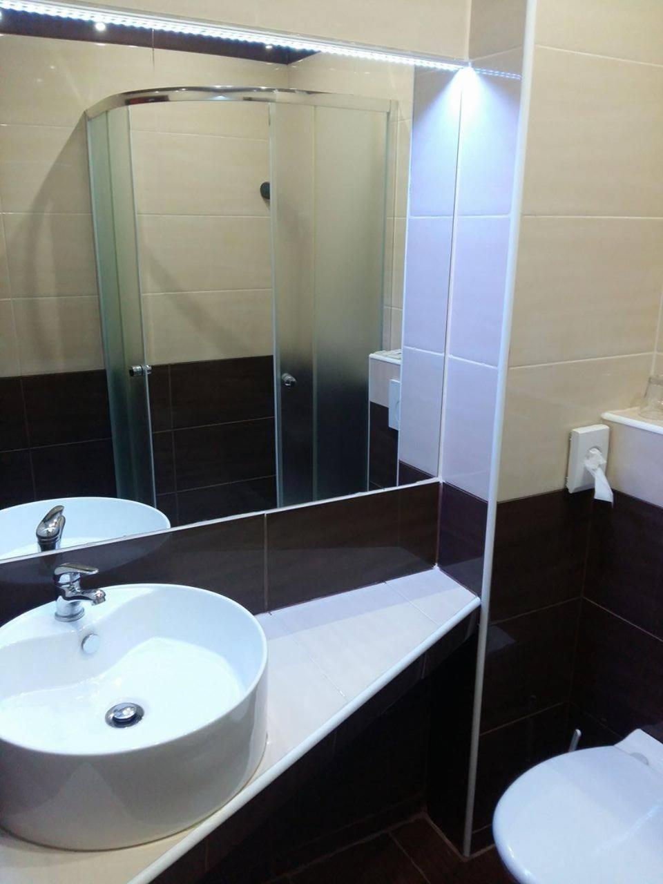 Hotel Central Sala Room photo